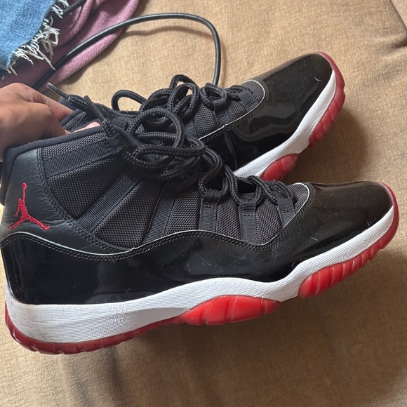 Jordan Retro 11 Black Red Sneakers - Picture 1 of 4